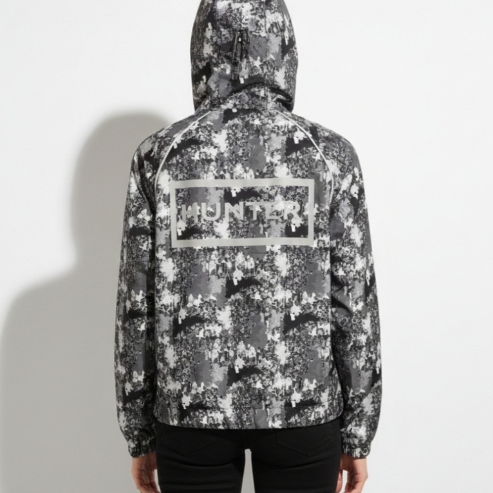Hunter X Target Gradient Camoflage Camo Jacket Medium Windbreaker Big Logo